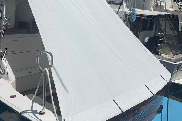 Drop Em 42ft Viking Yacht For Sale