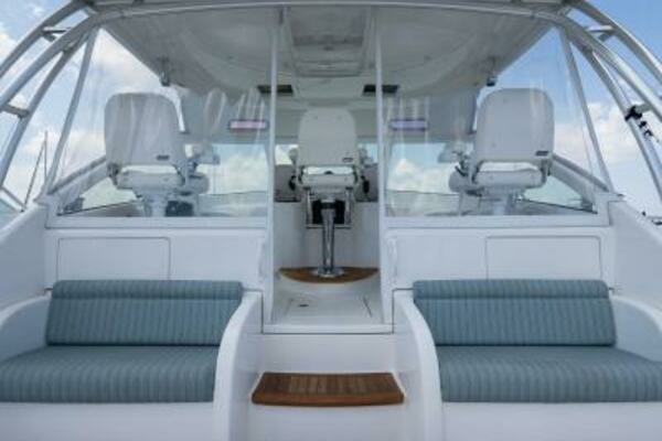2012 Viking 42
