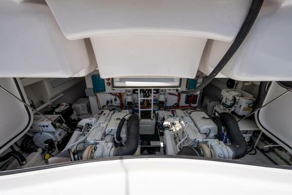 Drop Em 42ft Viking Yacht For Sale