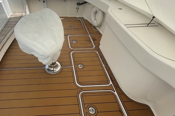 2012 Viking 42