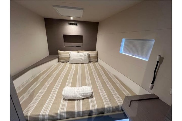 FREEDOM 44ft Fountaine Pajot Yacht For Sale