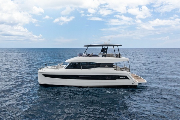 2024 Fountaine Pajot 44