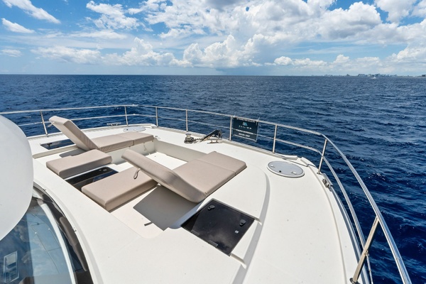 FREEDOM 44ft Fountaine Pajot Yacht For Sale