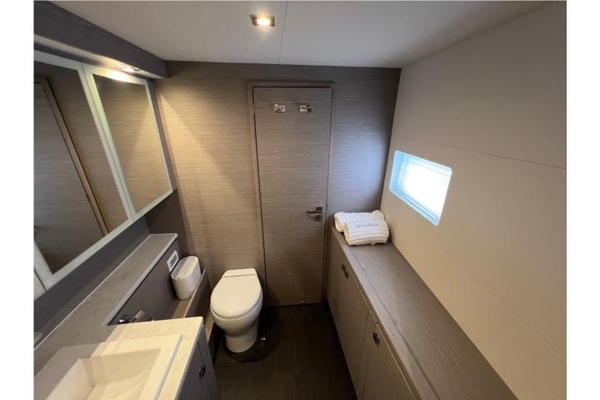 FREEDOM 44ft Fountaine Pajot Yacht For Sale