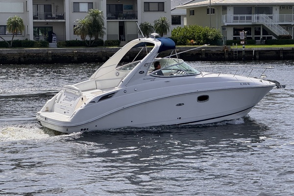 27ft Sea Ray Yacht For Sale