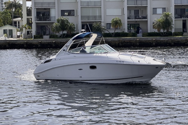 27ft Sea Ray Yacht For Sale
