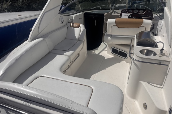 27ft Sea Ray Yacht For Sale