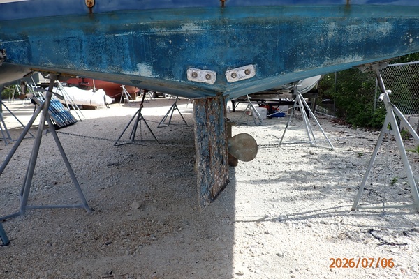 36' Monk hull bottom aft