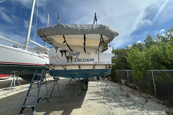 36' Monk aft profile