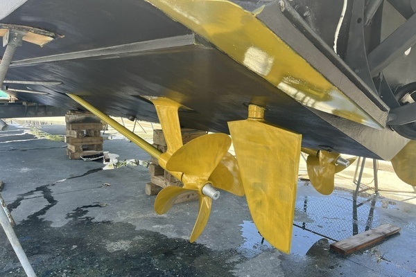 2008 Azimut 62