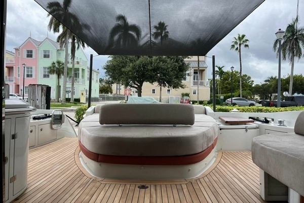 2008 Azimut 62
