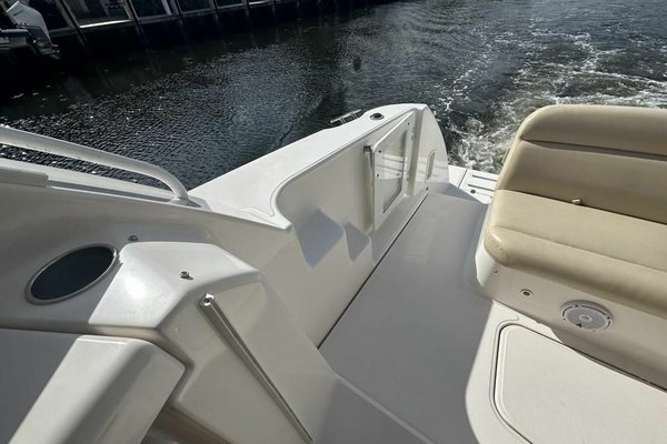 Photo of the 2008 Tiara Yachts 3500 Sovran