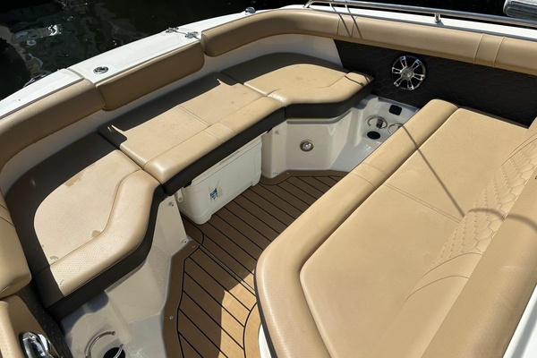 25ft Sea Ray Yacht For Sale