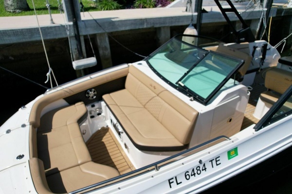 25ft Sea Ray Yacht For Sale