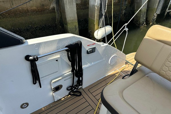 25ft Sea Ray Yacht For Sale