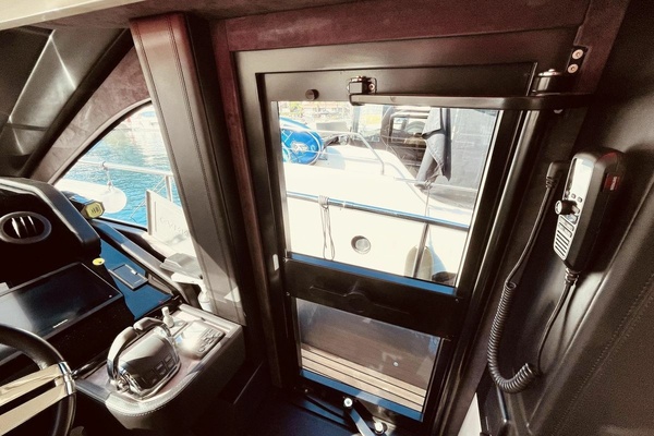52ft Cranchi Yacht For Sale
