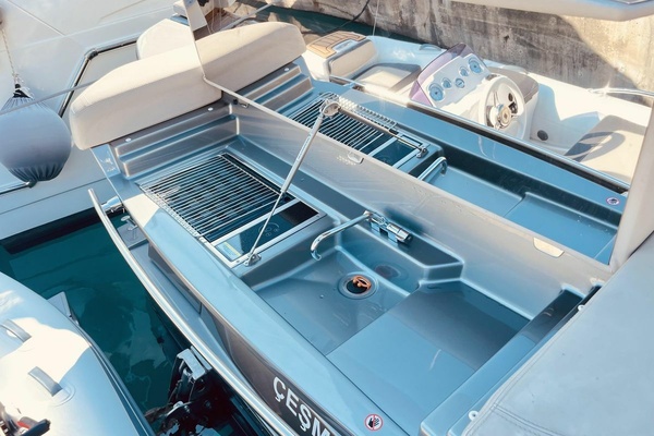 52ft Cranchi Yacht For Sale