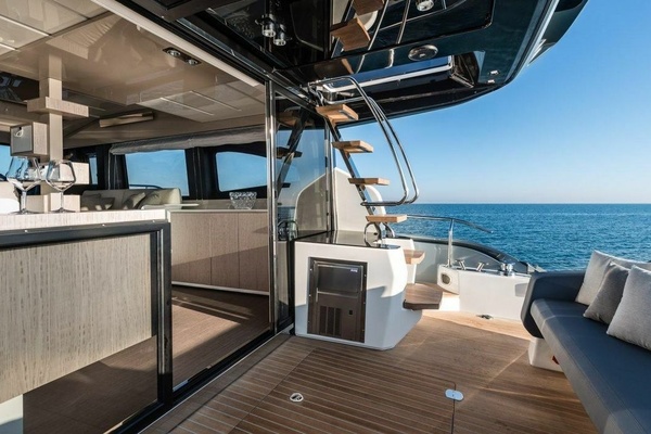 52ft Cranchi Yacht For Sale