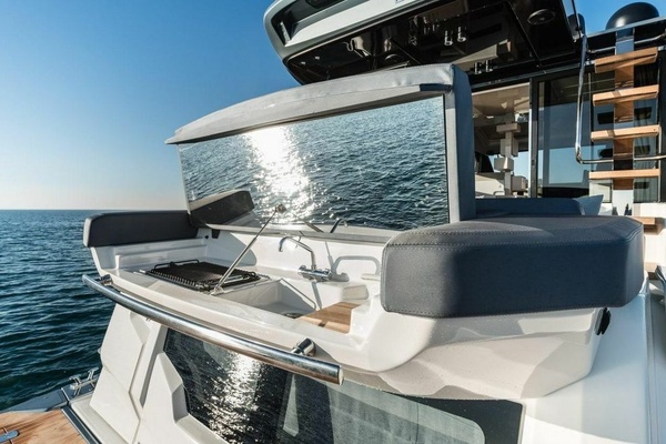 52ft Cranchi Yacht For Sale