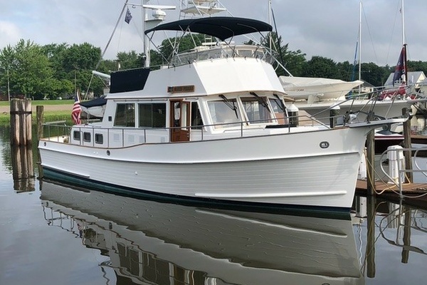42-ft-Grand Banks-2001-- Grosse Pointe Shores Michigan United States  yacht for sale