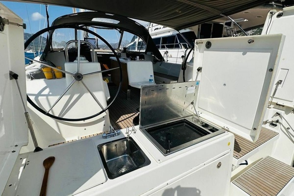 46ft Dufour Yacht For Sale