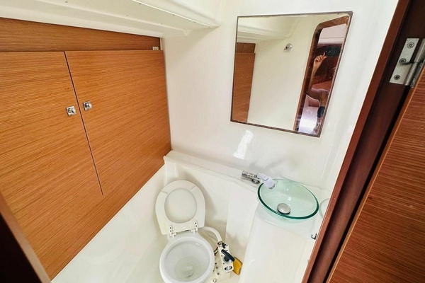 46ft Dufour Yacht For Sale