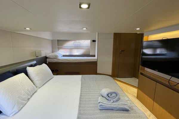 49ft Beneteau Yacht For Sale