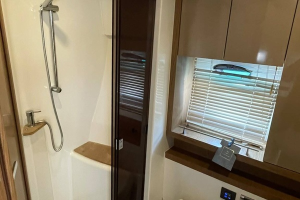 49ft Beneteau Yacht For Sale