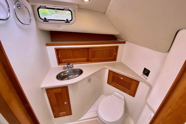 36ft MJM Yacht For Sale