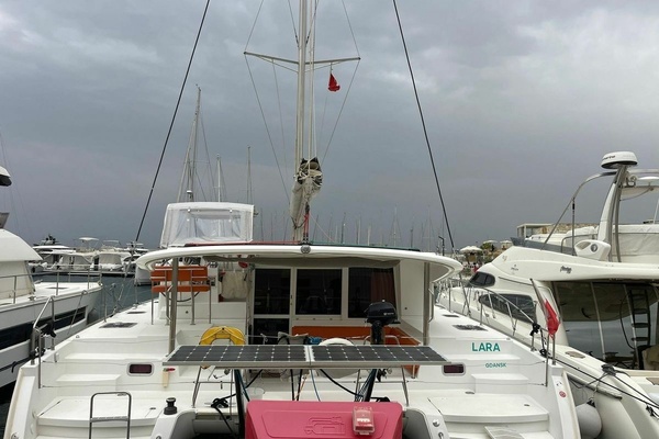 40ft Lagoon Yacht For Sale