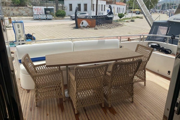 75ft Princess Yacht For Sale