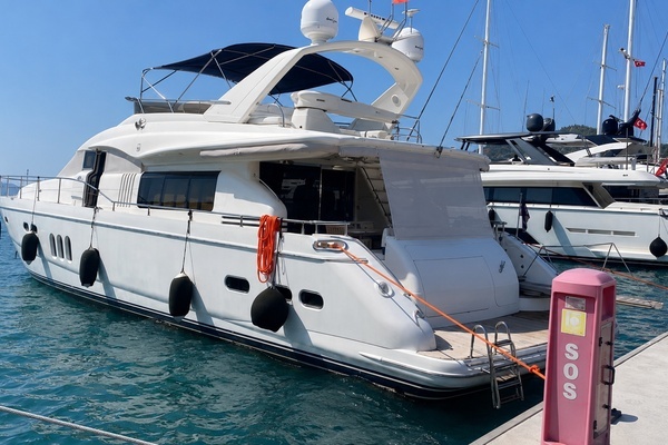 Photo of the 2008 Princess 75 Motor Yacht