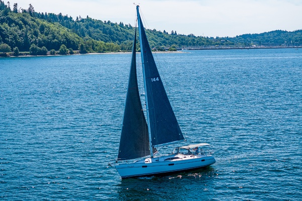 Off Piste 45ft Catalina Yacht For Sale