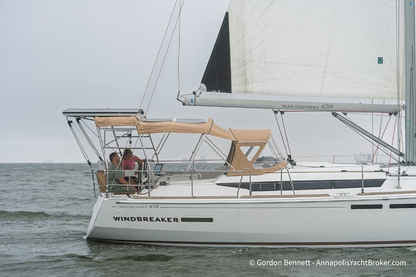 Windbreaker 43ft Jeanneau Yacht For Sale