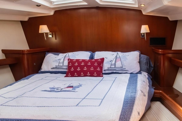 Photo of the 2007 Beneteau Oceanis 523