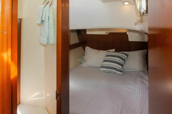 52ft Beneteau Yacht For Sale