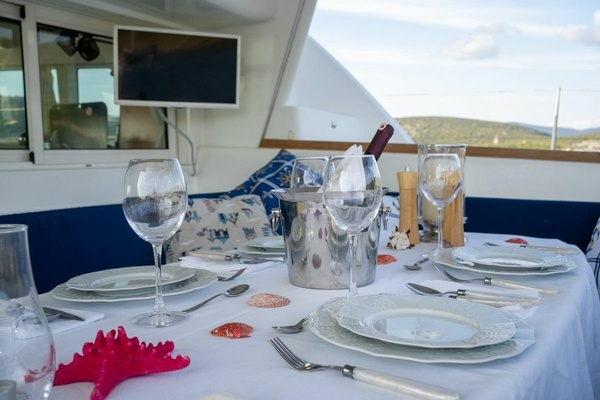 44ft Lagoon Yacht For Sale