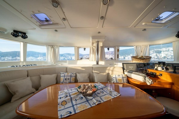 44ft Lagoon Yacht For Sale
