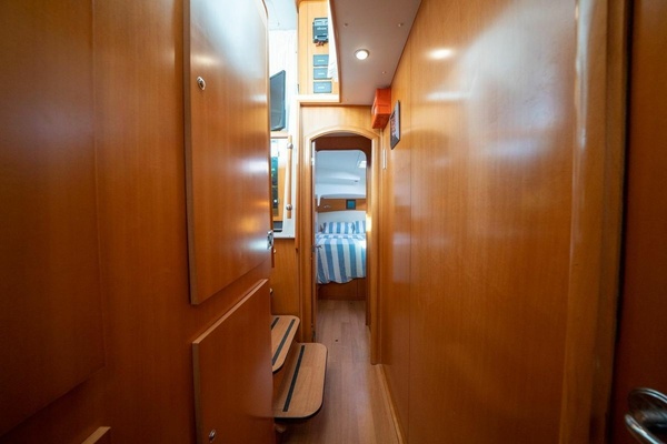 44ft Lagoon Yacht For Sale