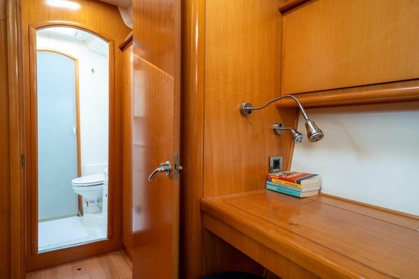44ft Lagoon Yacht For Sale