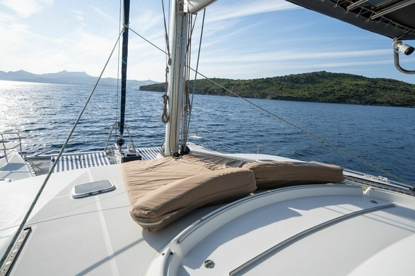 44ft Lagoon Yacht For Sale