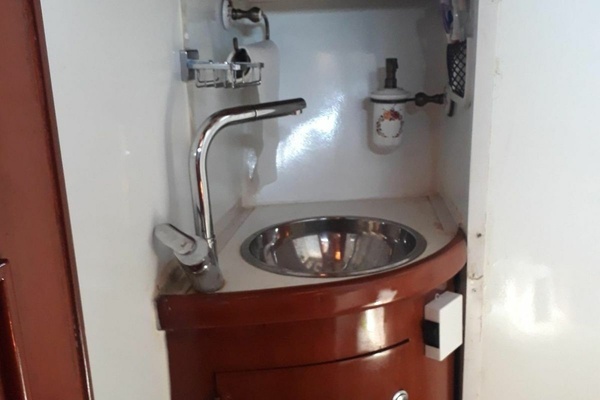 65ft Sparkman  amp  Stephens Yacht For Sale
