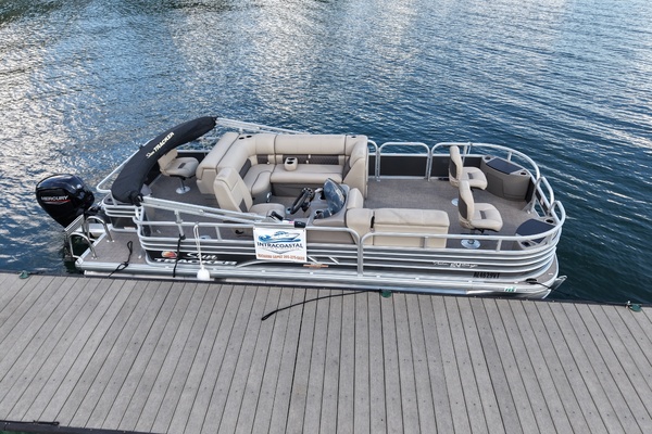 20ft Tracker Yacht For Sale