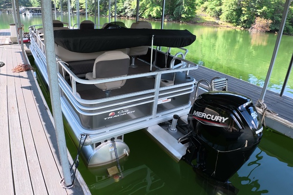 20ft Tracker Yacht For Sale