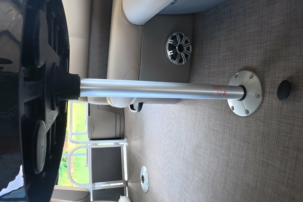 20ft Tracker Yacht For Sale
