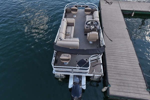 20ft Tracker Yacht For Sale
