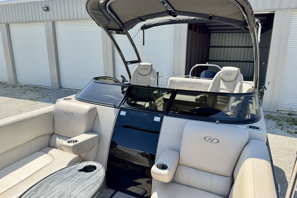 23ft Harris Yacht For Sale