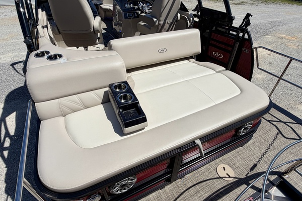 23ft Harris Yacht For Sale