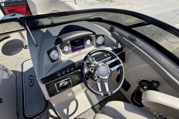 23ft Harris Yacht For Sale
