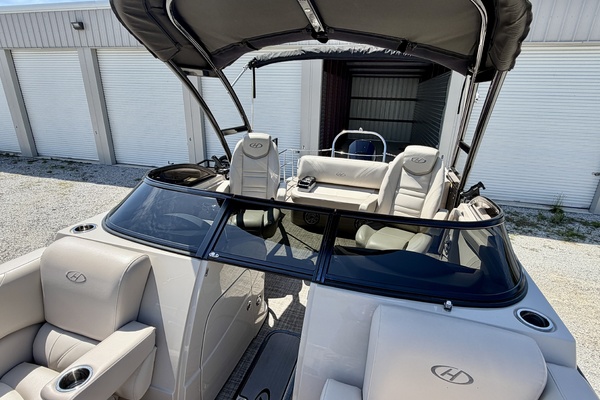 23ft Harris Yacht For Sale